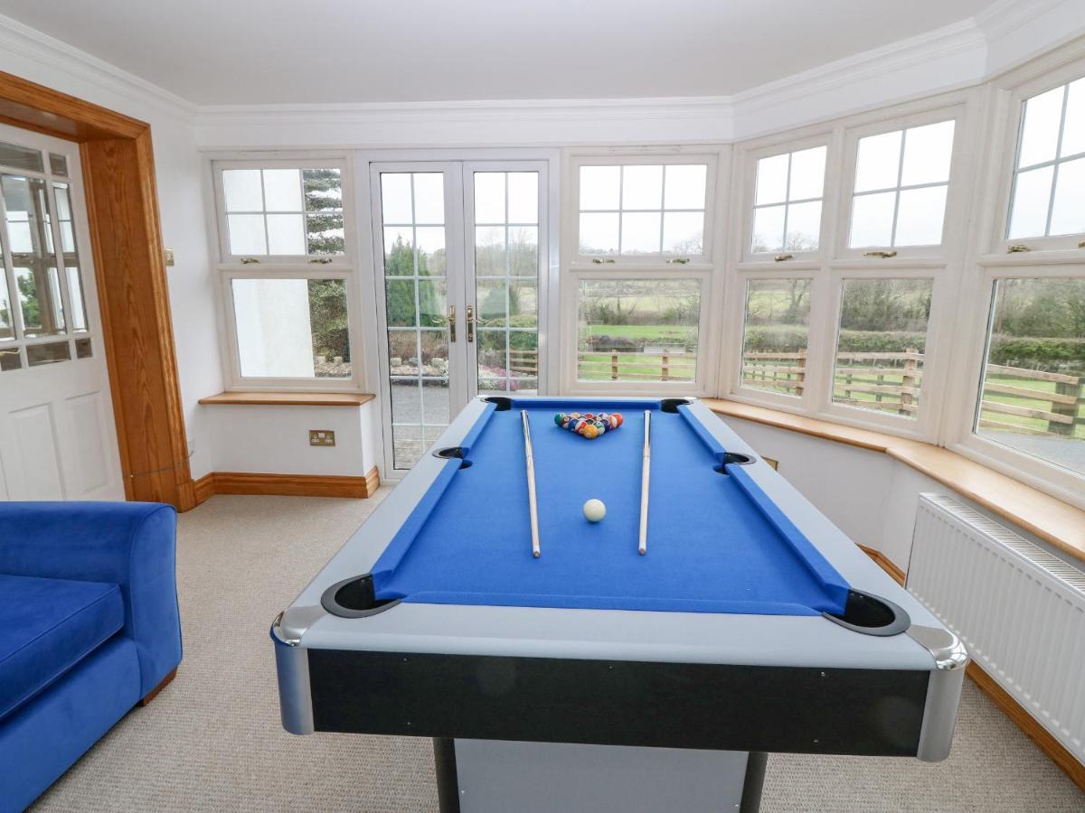 Villa Bwthyn Clai à Llangefni Extérieur photo